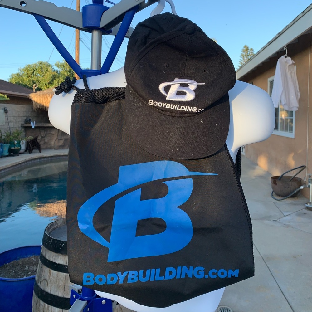 BodyBuilding SnapBack Hat and Sling Bag NWOT